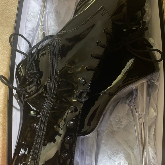 Adore Black Ankle Boots with Glossy Finish - Picture 6 of 8